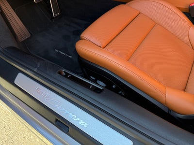2025 Porsche 911 Carrera