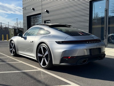 2025 Porsche 911 Carrera