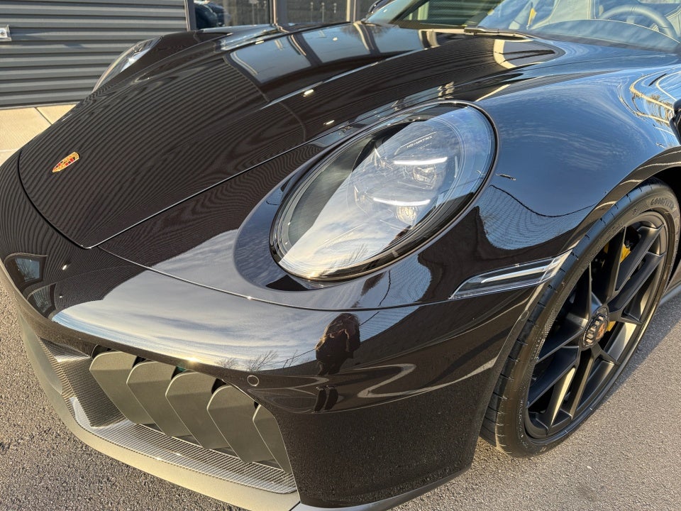 2026 Porsche 911 Carrera GTS