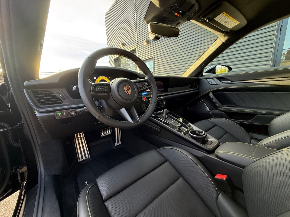 2026 Porsche 911 Carrera GTS