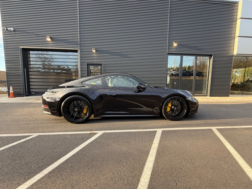 2026 Porsche 911 Carrera GTS