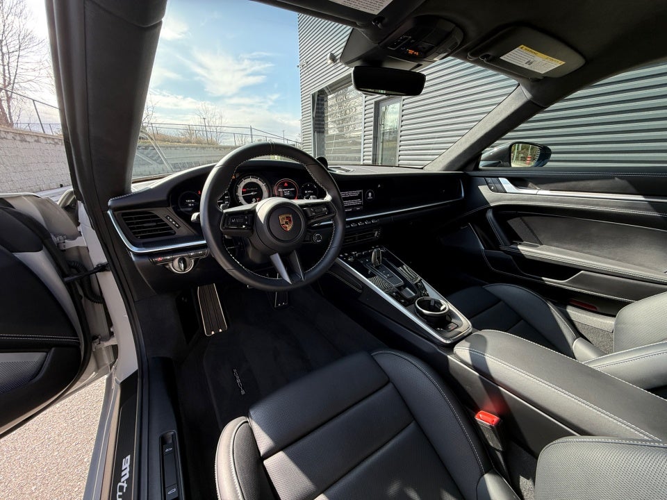 2024 Porsche 911 Turbo S