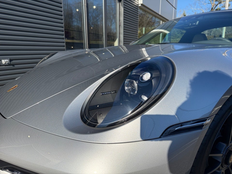 2022 Porsche 911 Targa 4S