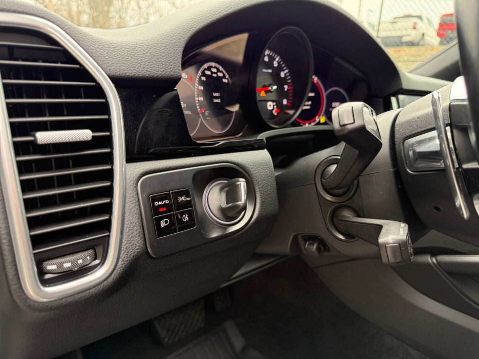 2019 Porsche Cayenne Base