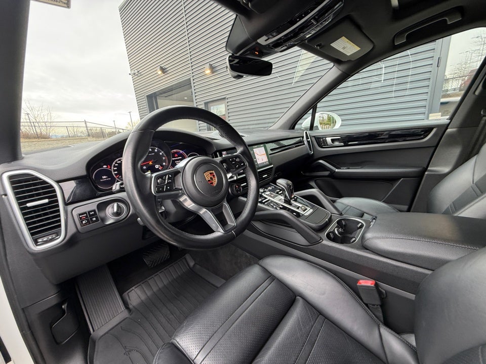 2019 Porsche Cayenne Base