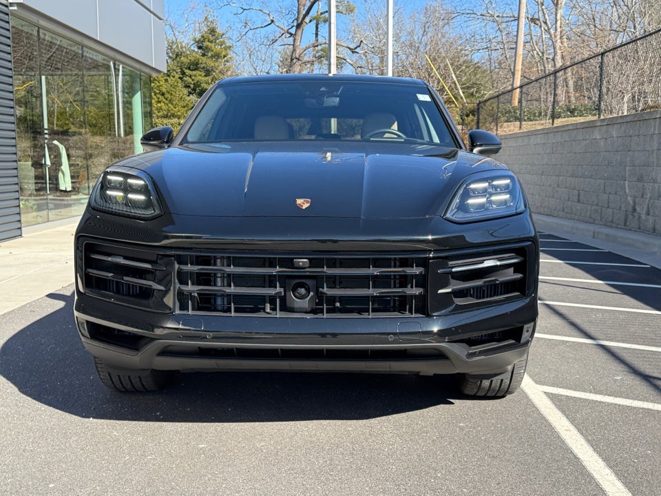 2025 Porsche Cayenne Base