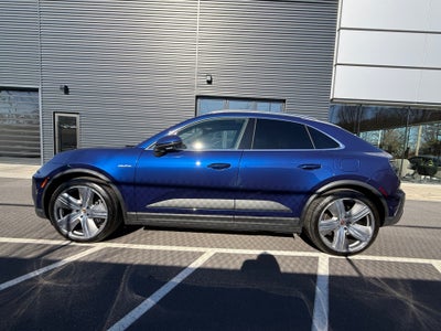 2024 Porsche Macan Electric 4