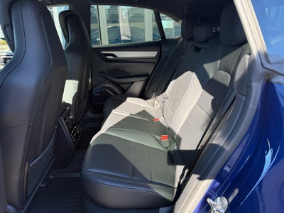 2024 Porsche Macan Electric 4