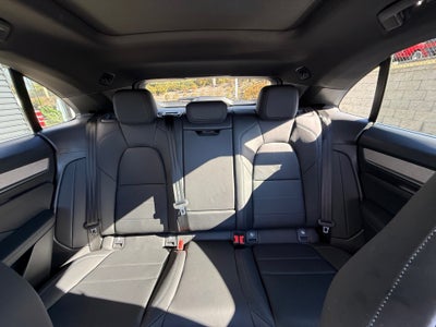 2024 Porsche Macan Electric 4