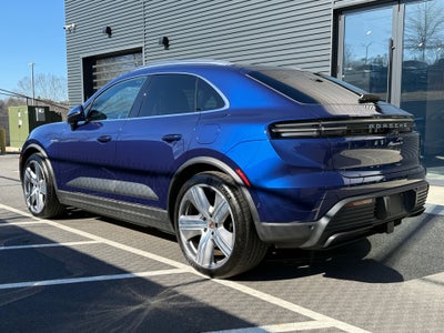 2024 Porsche Macan Electric 4