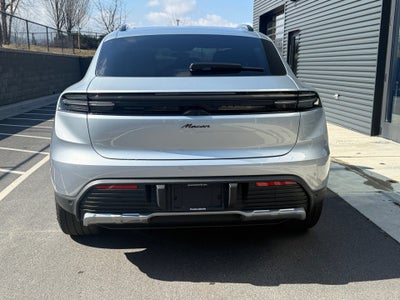 2025 Porsche Macan Electric Base