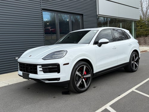 2025 Porsche Cayenne S