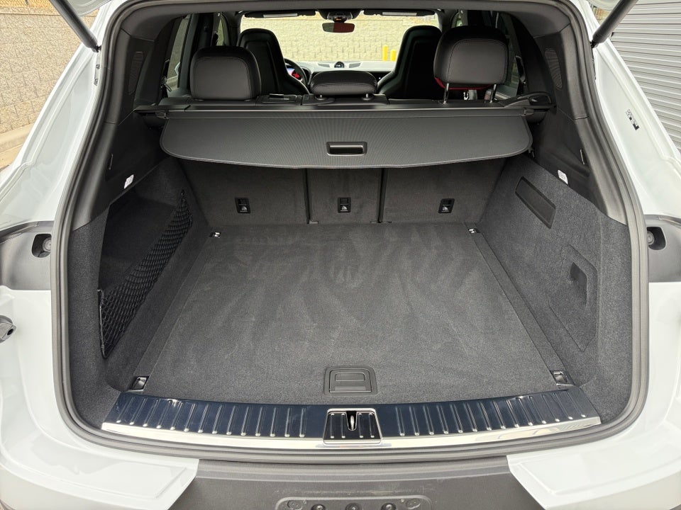 2025 Porsche Cayenne S