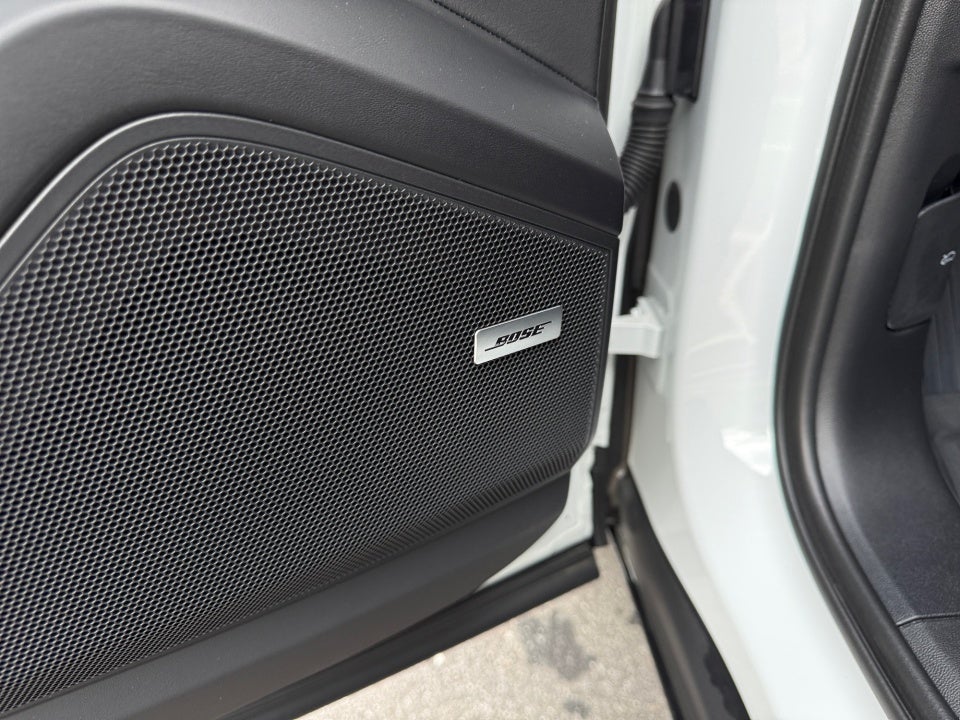 2025 Porsche Cayenne S