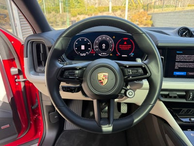 2025 Porsche Cayenne Coupe Base