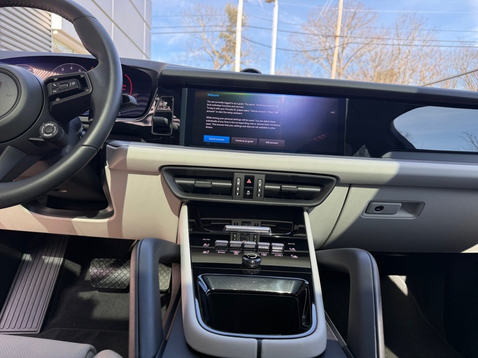 2025 Porsche Cayenne Coupe Base