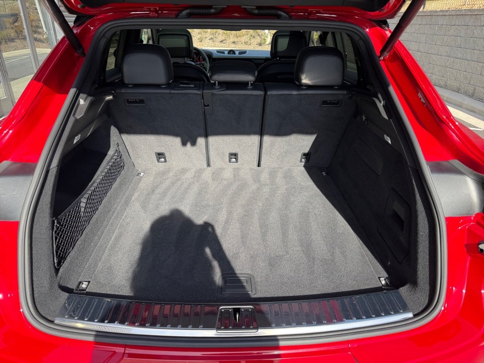 2025 Porsche Cayenne Coupe Base