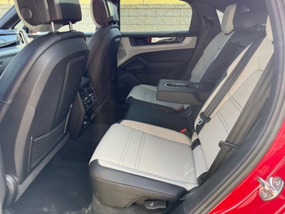 2025 Porsche Cayenne Coupe Base