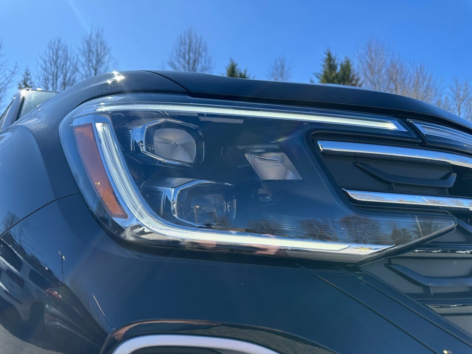 2025 Volkswagen Atlas 2.0T Peak Edition