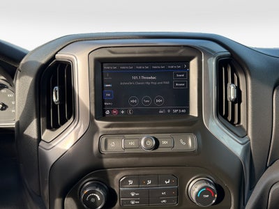 2021 Chevrolet Silverado 1500 4WD Crew Cab Short Bed Custom