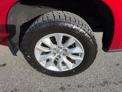 2021 Chevrolet Silverado 1500 4WD Crew Cab Short Bed Custom