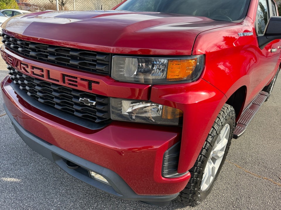 2021 Chevrolet Silverado 1500 4WD Crew Cab Short Bed Custom