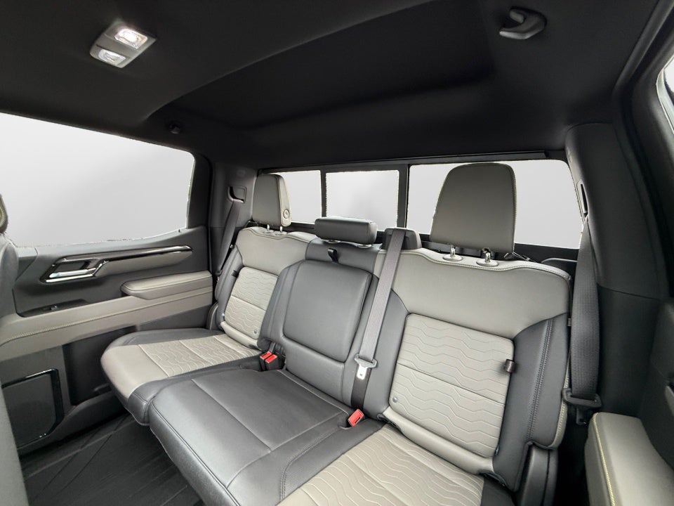 2025 Chevrolet Silverado 1500 4WD Crew Cab Short Bed ZR2