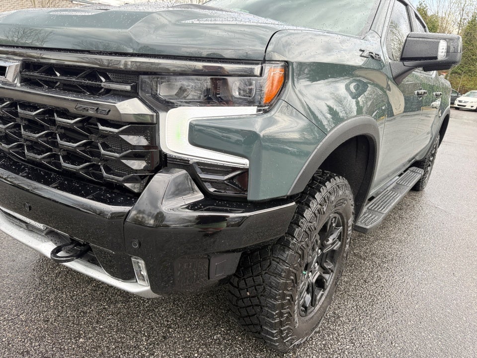 2025 Chevrolet Silverado 1500 4WD Crew Cab Short Bed ZR2