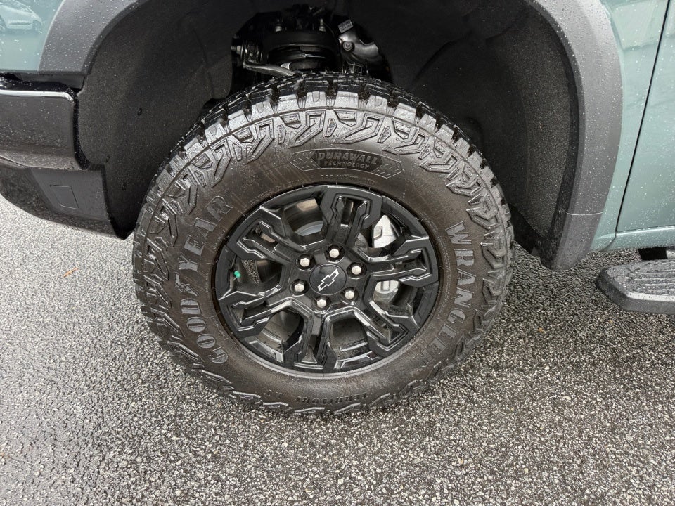 2025 Chevrolet Silverado 1500 4WD Crew Cab Short Bed ZR2