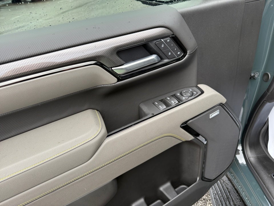 2025 Chevrolet Silverado 1500 4WD Crew Cab Short Bed ZR2