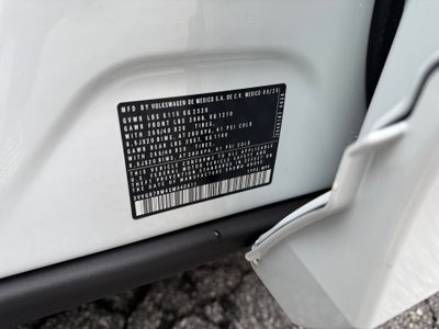 2025 Volkswagen Tiguan 2.0T SE R-Line Black