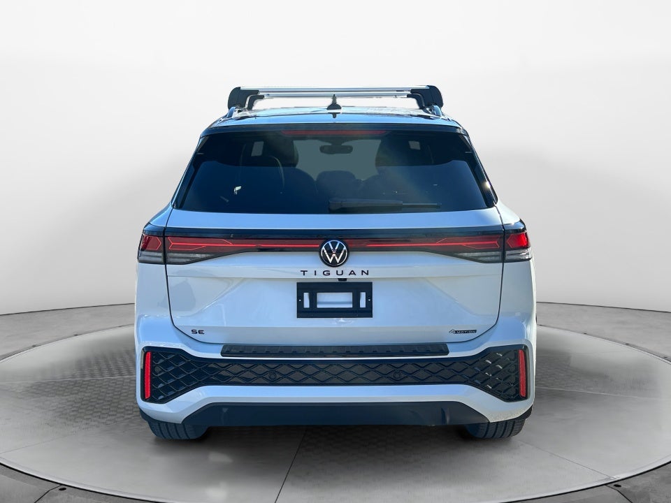 2025 Volkswagen Tiguan 2.0T SE R-Line Black