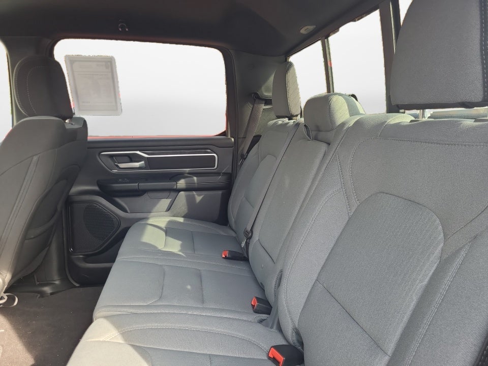 2023 RAM 1500 Big Horn Crew Cab 4x4 5'7" Box