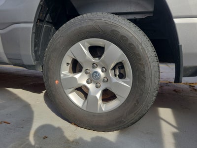 2023 RAM 1500 Big Horn Crew Cab 4x4 5'7" Box