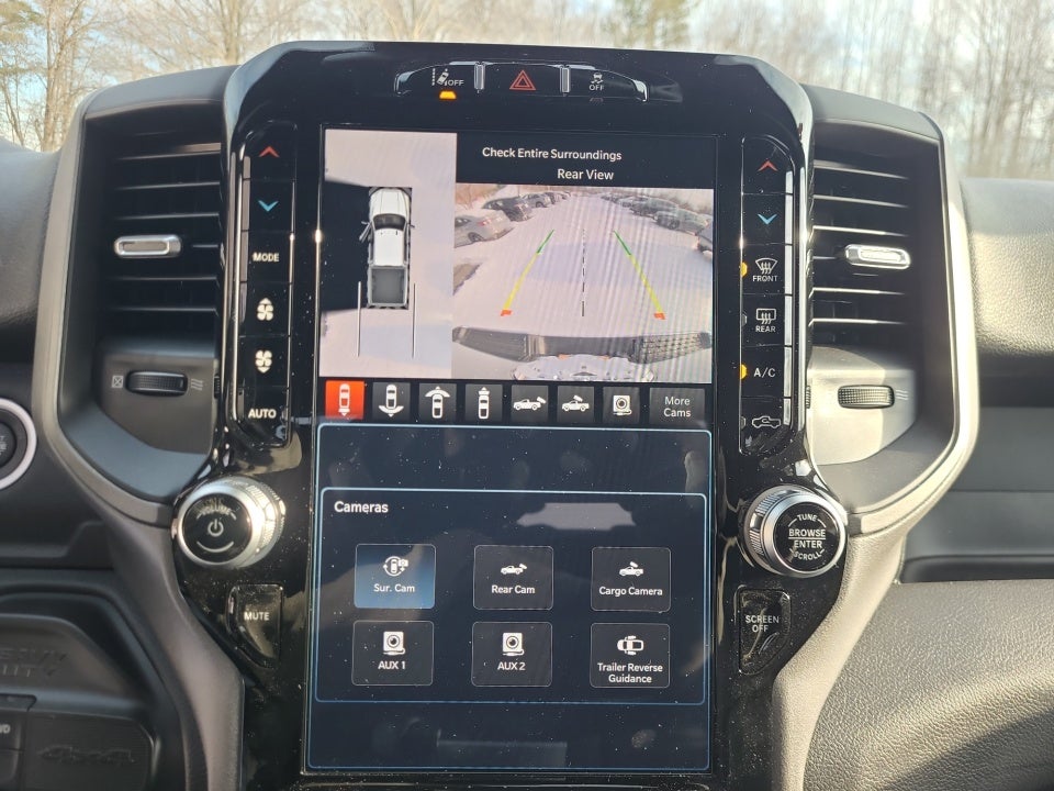 2024 RAM 3500 Tradesman Crew Cab 4x4 6'4" Box