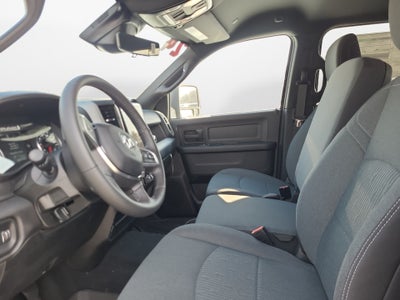 2024 RAM 2500 Tradesman Crew Cab 4x2 8' Box