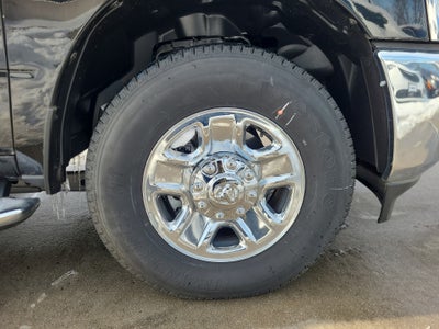 2024 RAM 2500 Tradesman Crew Cab 4x2 8' Box