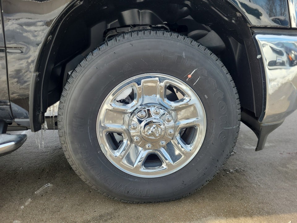 2024 RAM 2500 Tradesman Crew Cab 4x2 8' Box