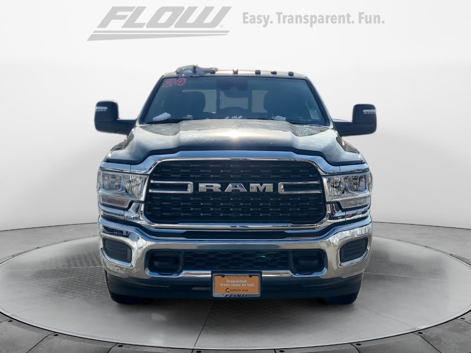 2024 RAM 2500 Tradesman Crew Cab 4x2 8' Box