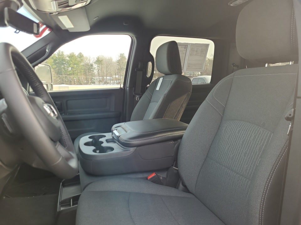 2024 RAM 2500 Tradesman Crew Cab 4x2 8' Box