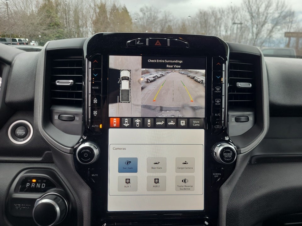 2024 RAM 2500 Tradesman Crew Cab 4x2 8' Box