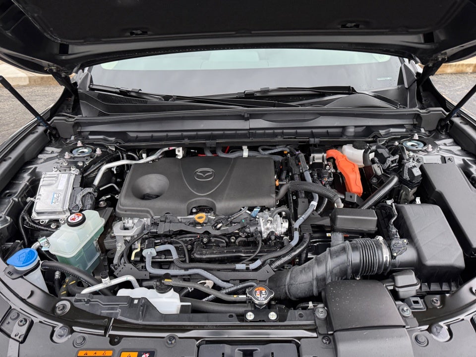 2025 Mazda Mazda CX-50 Hybrid Preferred Package