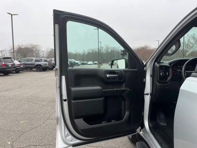 2020 Chevrolet Silverado 2WD Crew Cab Short Bed Custom