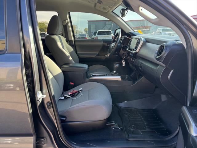 2022 Toyota TACOMA SR5 SR5 V6