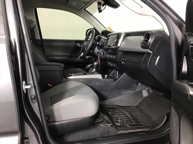 2022 Toyota TACOMA SR5 SR5 V6