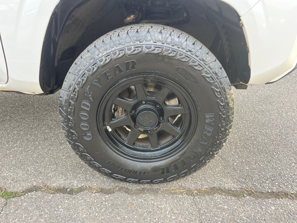 2019 Toyota TACOMA SR SR V6