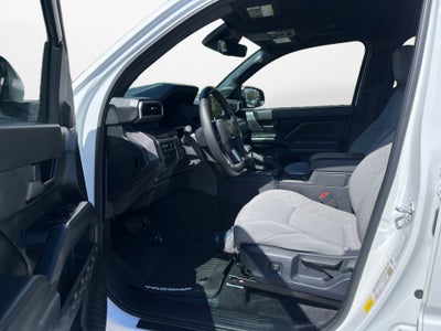 2025 Toyota TACOMA SR5 SR5