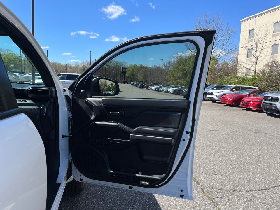 2025 Toyota TACOMA SR5 SR5