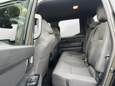 2025 Toyota TACOMA SR5 SR5