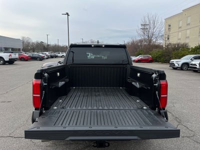 2025 Toyota TACOMA SR5 SR5